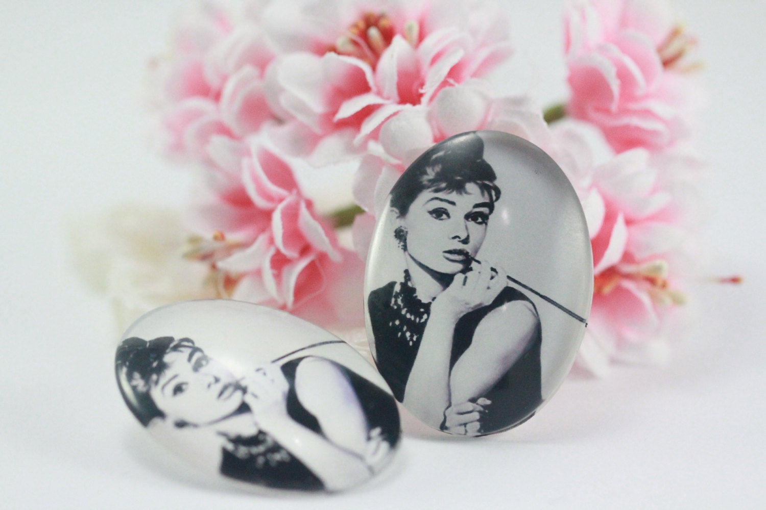 4.2 X 3.9 Cm Tiffany Cabochon