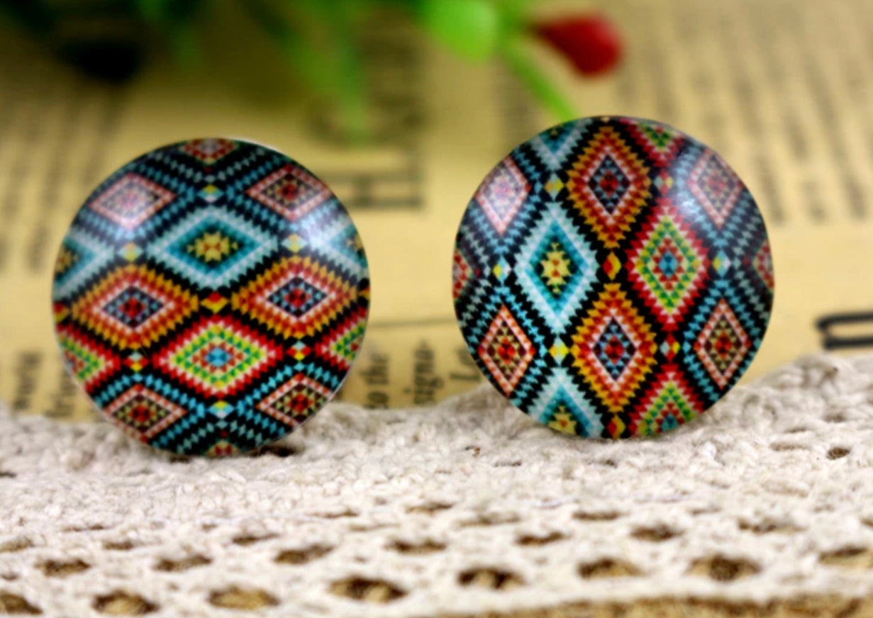 2pcs, 20mm Glass Cabochons in patterned prints