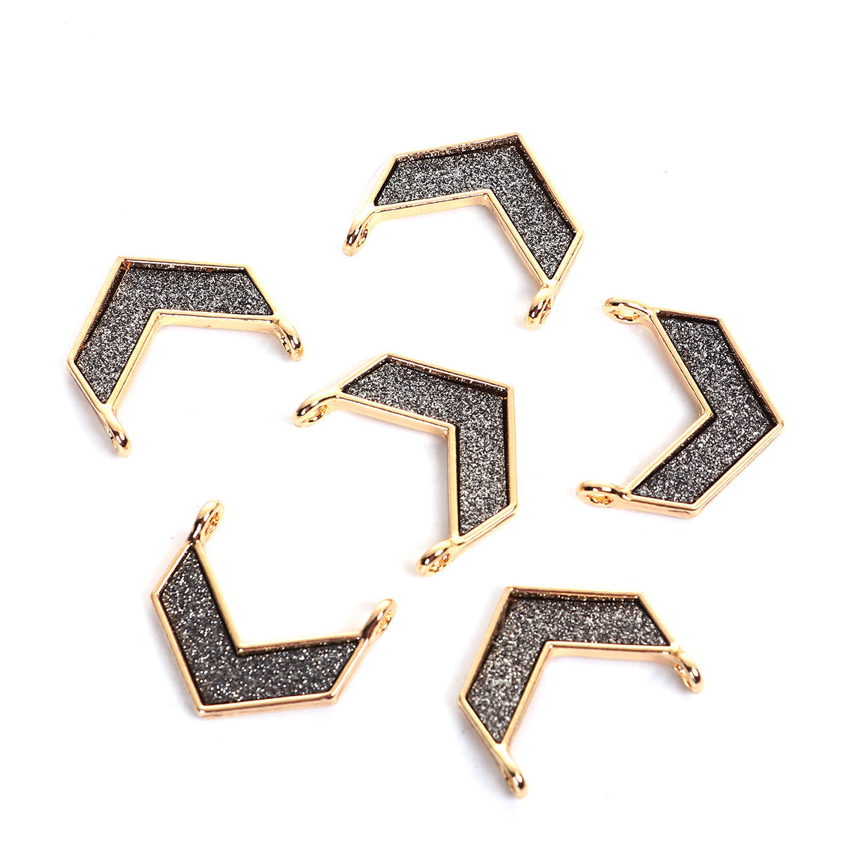 1pc, 20mm x 18mm, Zinc Based Alloy Chevron Connectors V-shaped in  Gold Plated Silver-gray Glitter