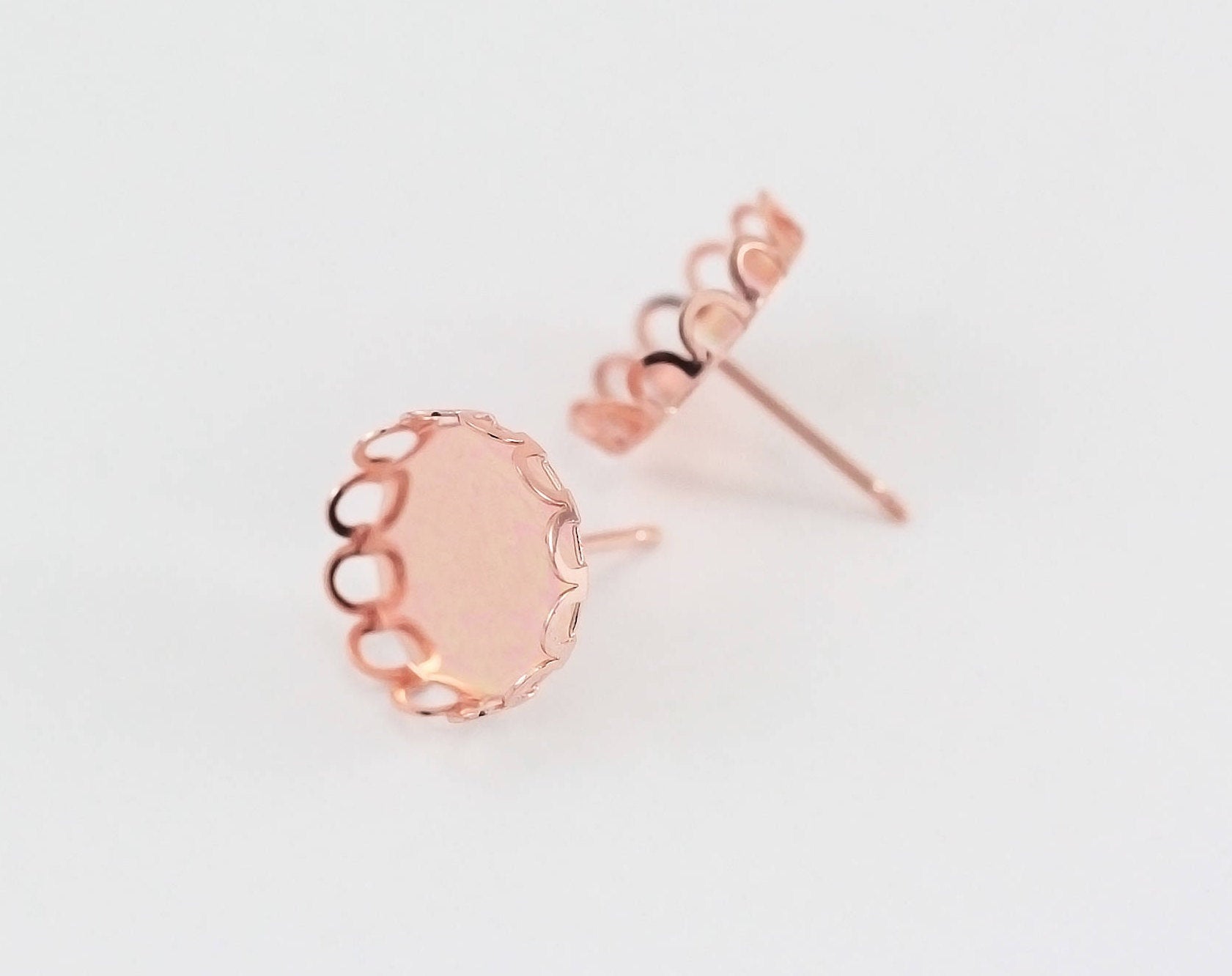 2 pairs, 12mm Rose Gold Plated // Earstud with curved border // Blank/Base // Fit 12mm Glass Cabochons // Buttons