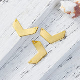 2pcs, 21mm X 14mm, Zinc Based Alloy Chevron Connectors V-shaped In Gold