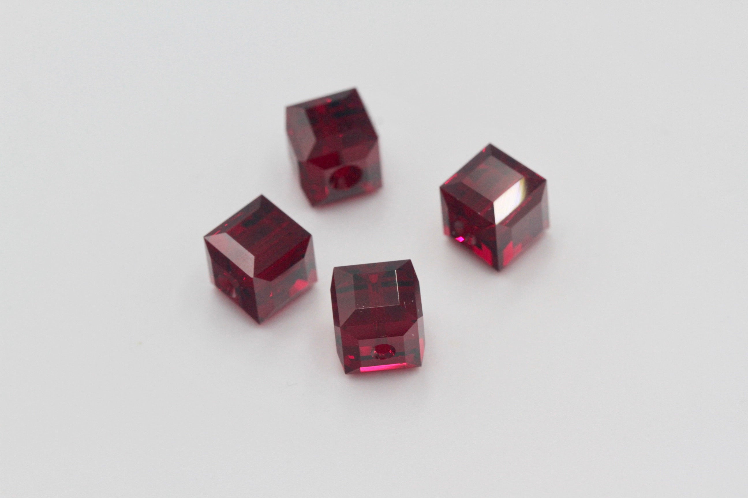 1/5/10pcs, 8mm, Genuine Swarovski® 5601 Cube Bead in Siam
