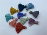 4pcs/10pcs, 2cm Cotton Tassel in Gold jump ring in moxed colour