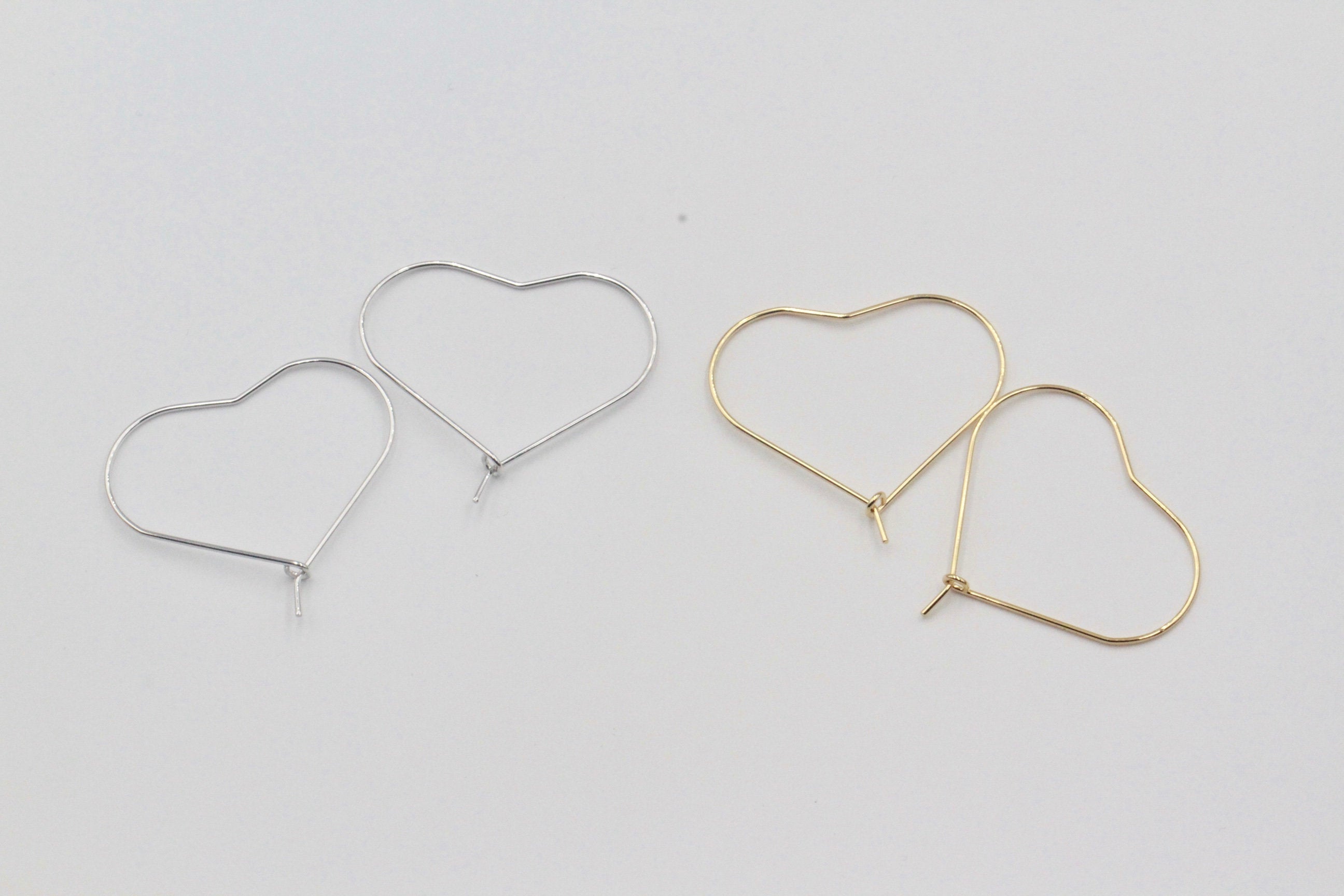 2 pairs (4pcs), 30x36x1.5mm; Brass Hoop Earrings, Heart, Real Platinum Plated