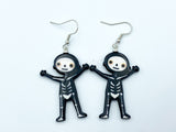 1 pair, 6.5cm x 3cm , Resin Halloween Earrings Black & White Skeleton Skull