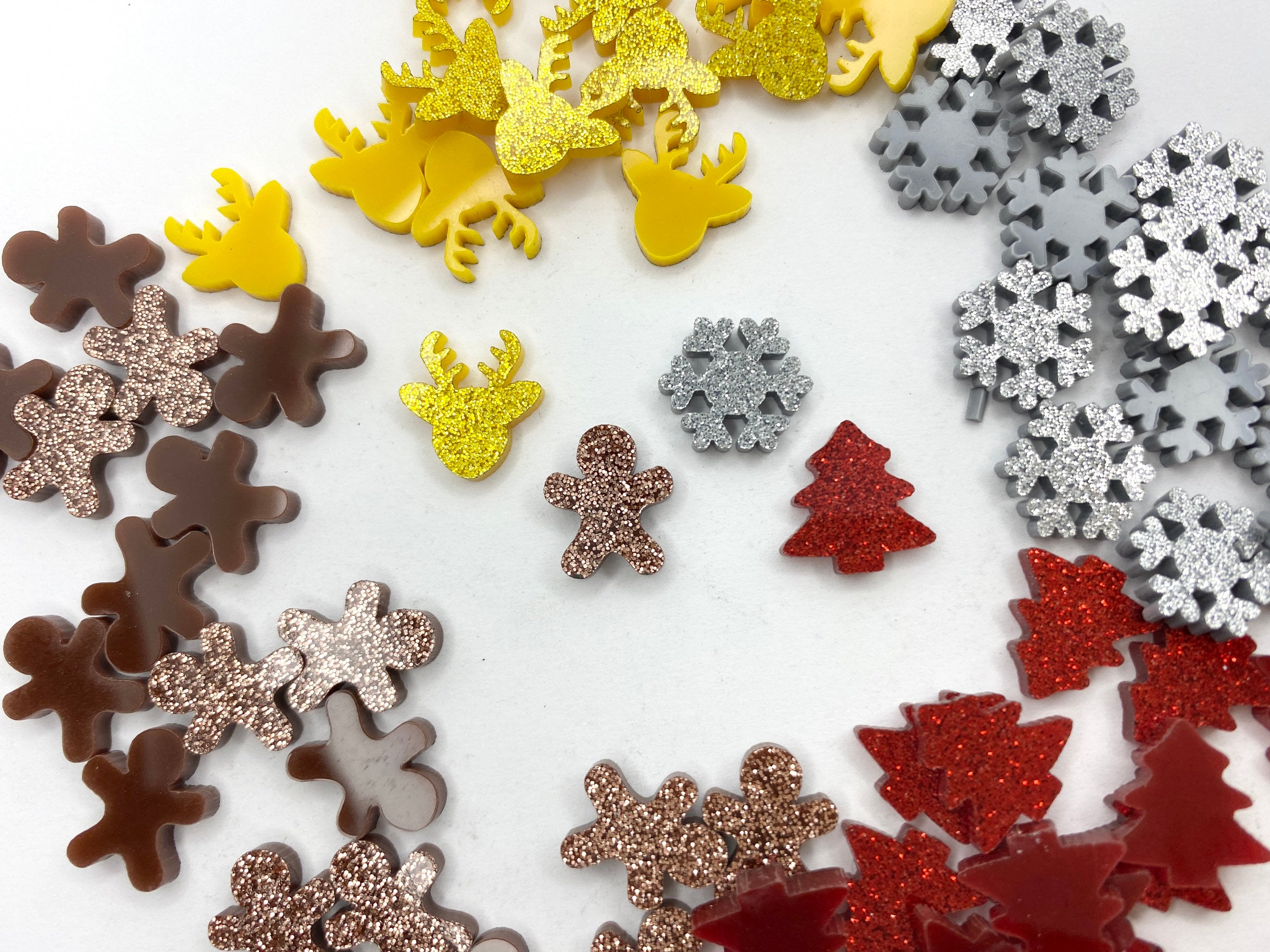 10 pcs,  Approx 12-14mm mixed Die Cut Glittered Christmas Acrylic Deer Gingerbread Man Snowflakes