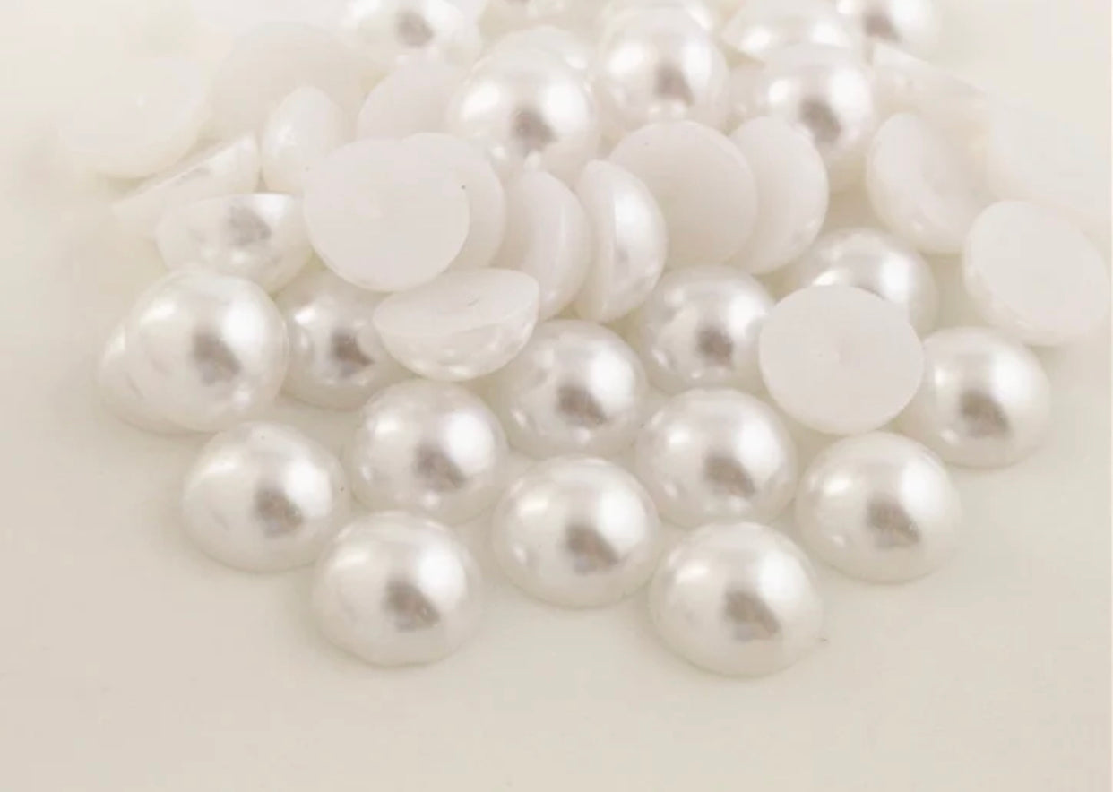 10pcs, 12mm Cabochons, in pearl design