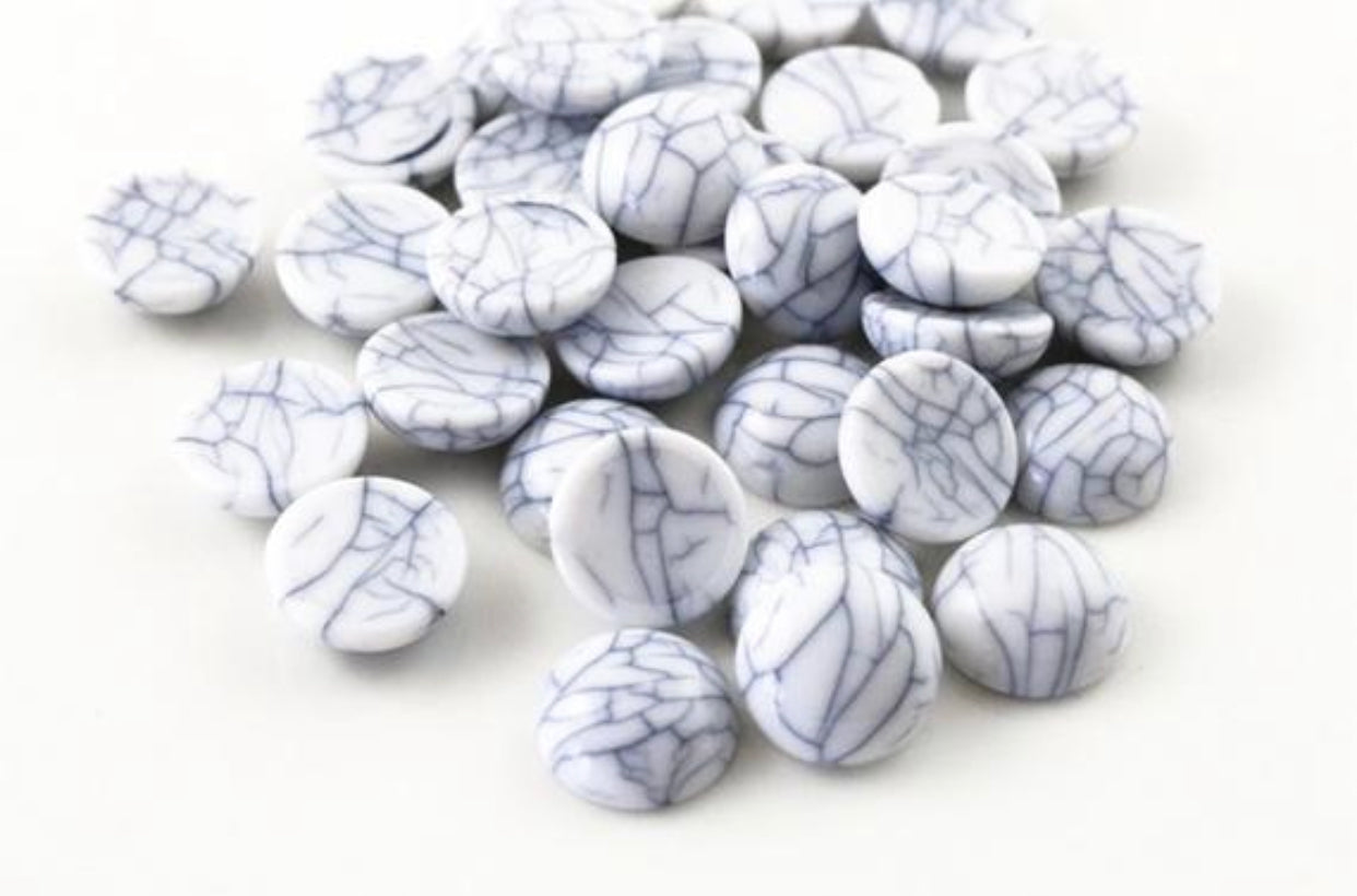 10pcs, 12mm , Cracked Style Flat Back Resin Dome Cabochons, Half Round, in white
