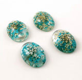 2pcs, 18x25mm, Natural Dried Flowers Flat Back Resin Cabochons Cameo in Light blue and White